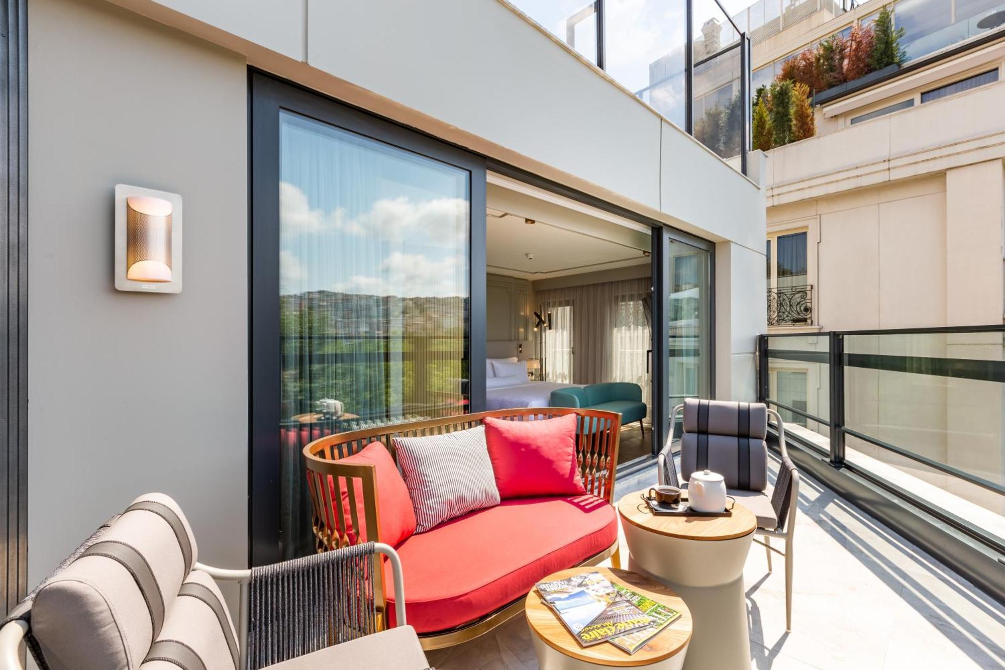 Stayso The House Hotel Истанбул Екстериор снимка The Terrace at The Ivy Collection