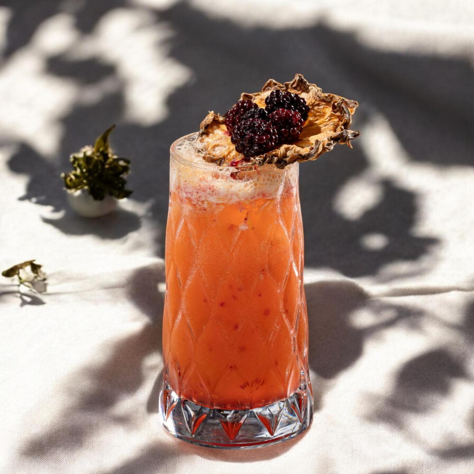 Stayso The House Hotel Истанбул Екстериор снимка A blackberry bramble